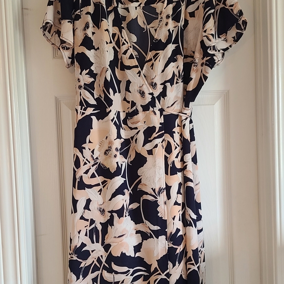 Midi wrap dress - Picture 3 of 3